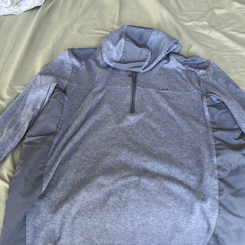 Mens sport wear